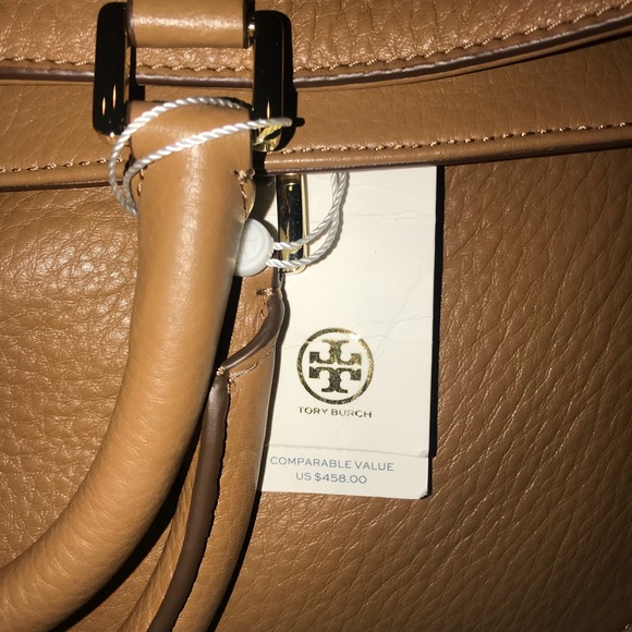 Tory Burch Robinson Pebble Fold-Over Messenger - Picture 5 of 8